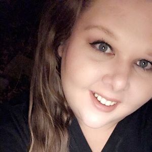 Meet your Posher, Leanne